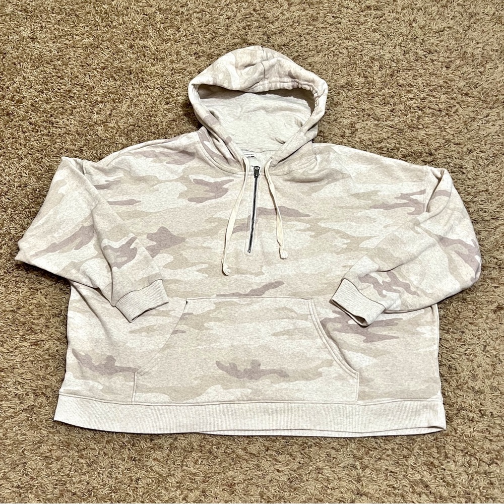 SOLD! [American Eagle] Ladies Neutral Camo Hoodie Kangaroo Pocket Oversized L - Picture 6 of 10